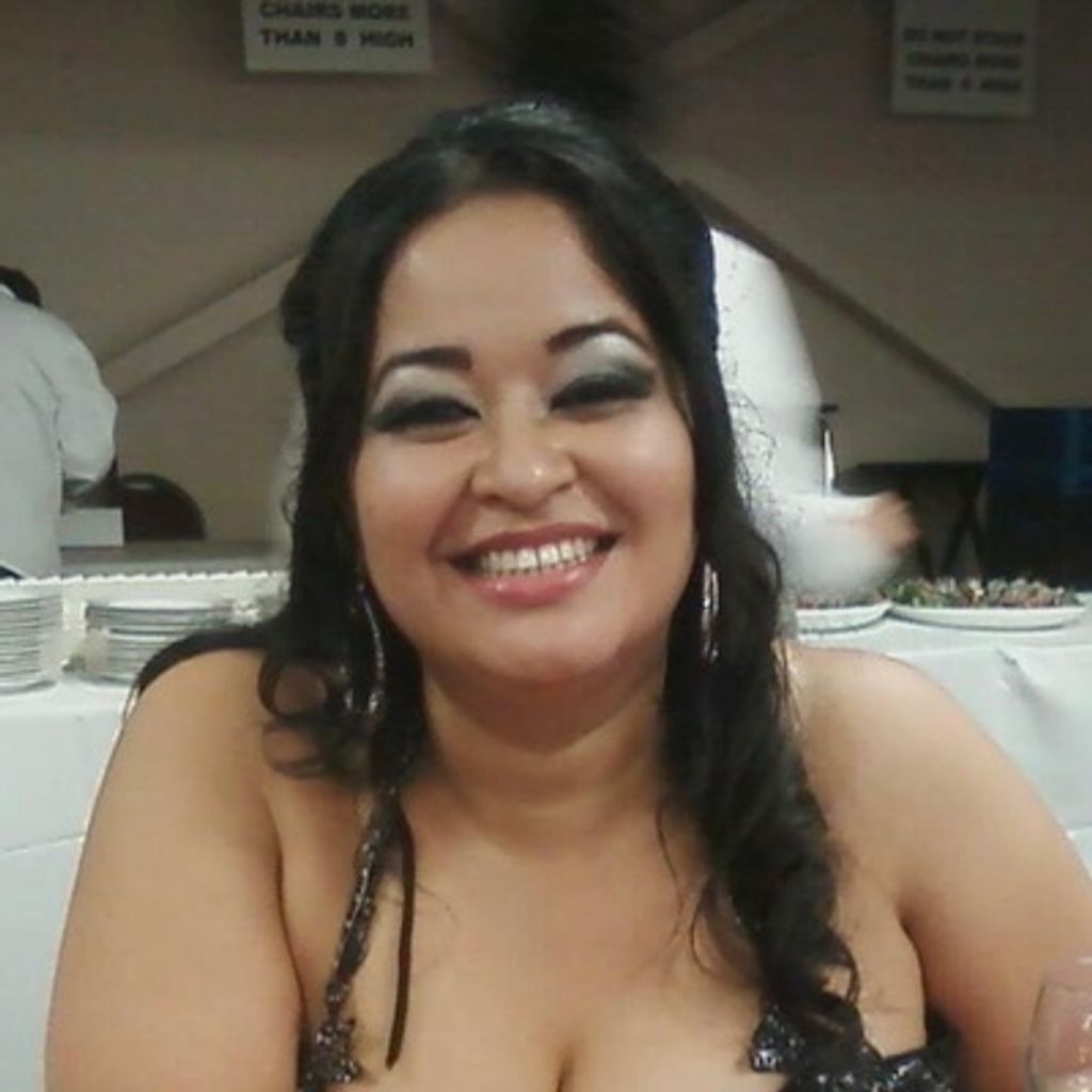 Christina Plaza Profile Photo