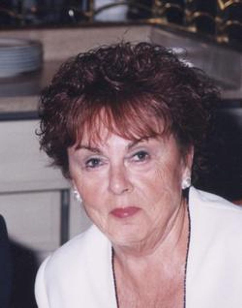 Mary Jo Derenzo