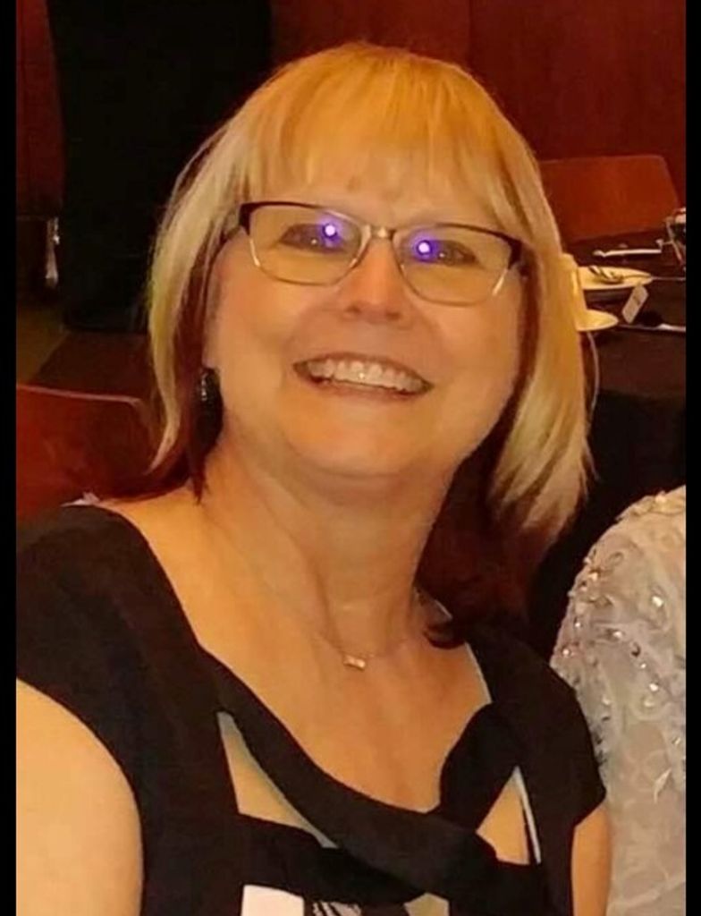 Lisa M (Mccarthy)  Hatteberg