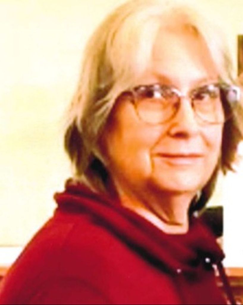Laurie Nowak Profile Photo