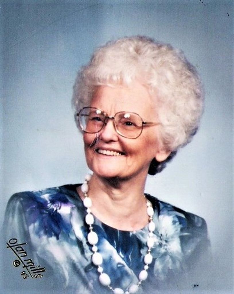 Louise Manning Profile Photo
