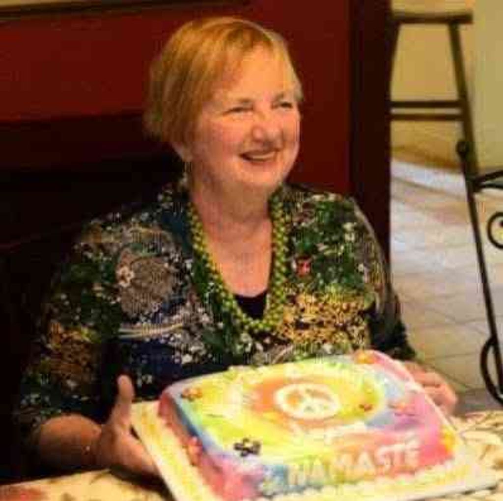 Suzanne Schneider Ross Profile Photo