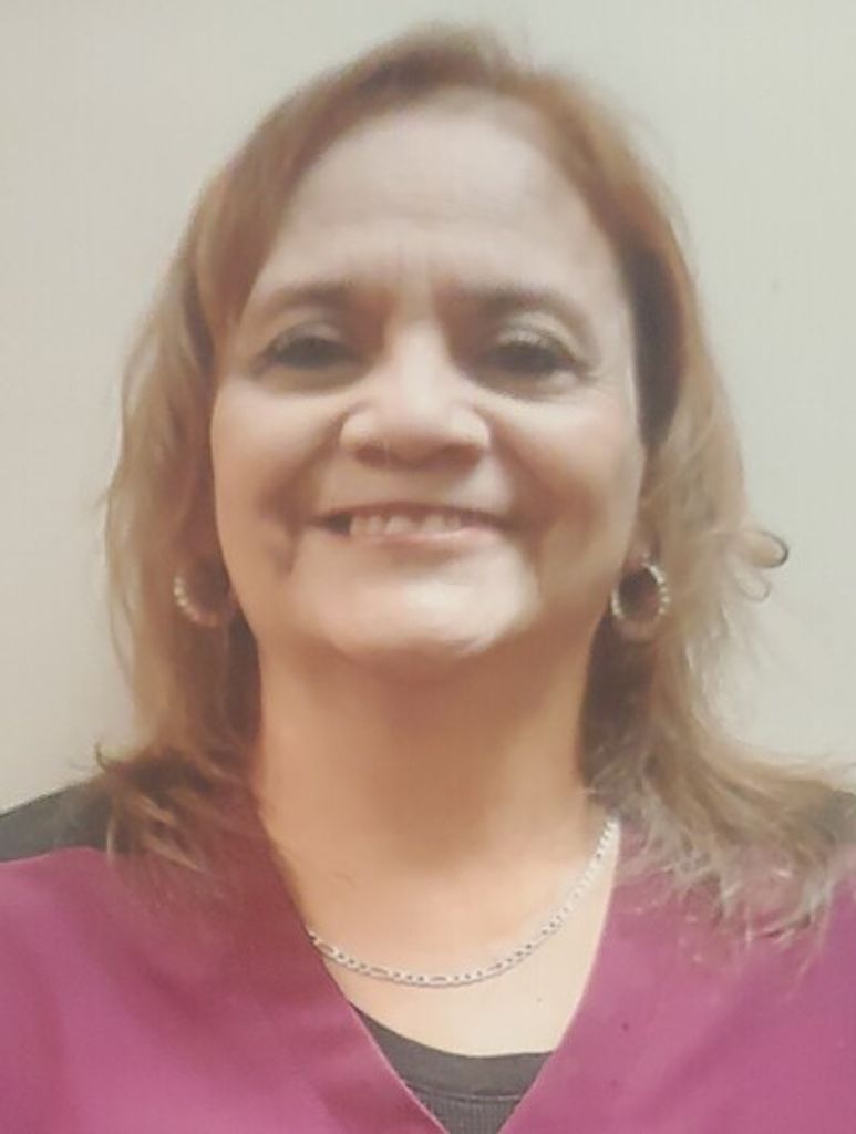 Maria Luisa "Lulu" Yanas