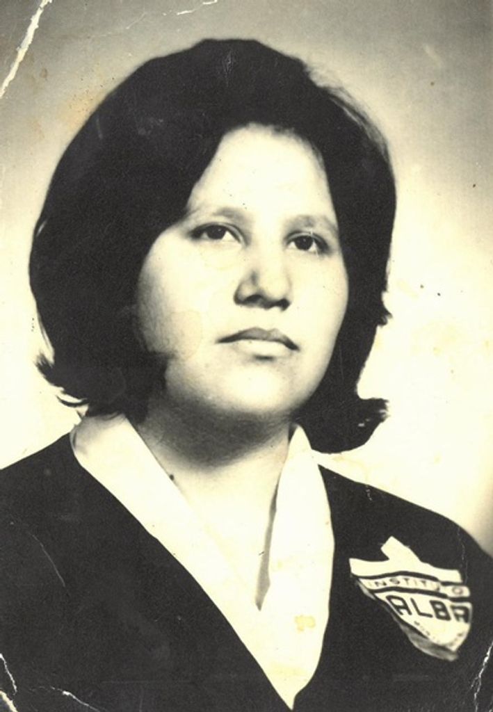 Olivia V Garza Profile Photo