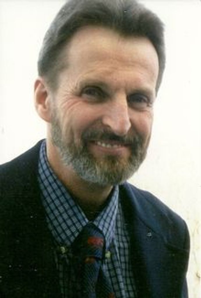 Kenneth  E. Erler