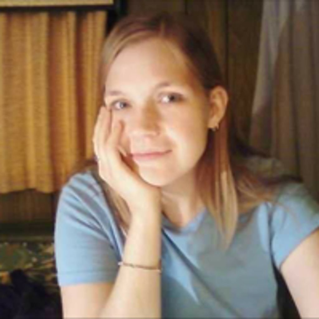 Lisa Lee Lownsberry