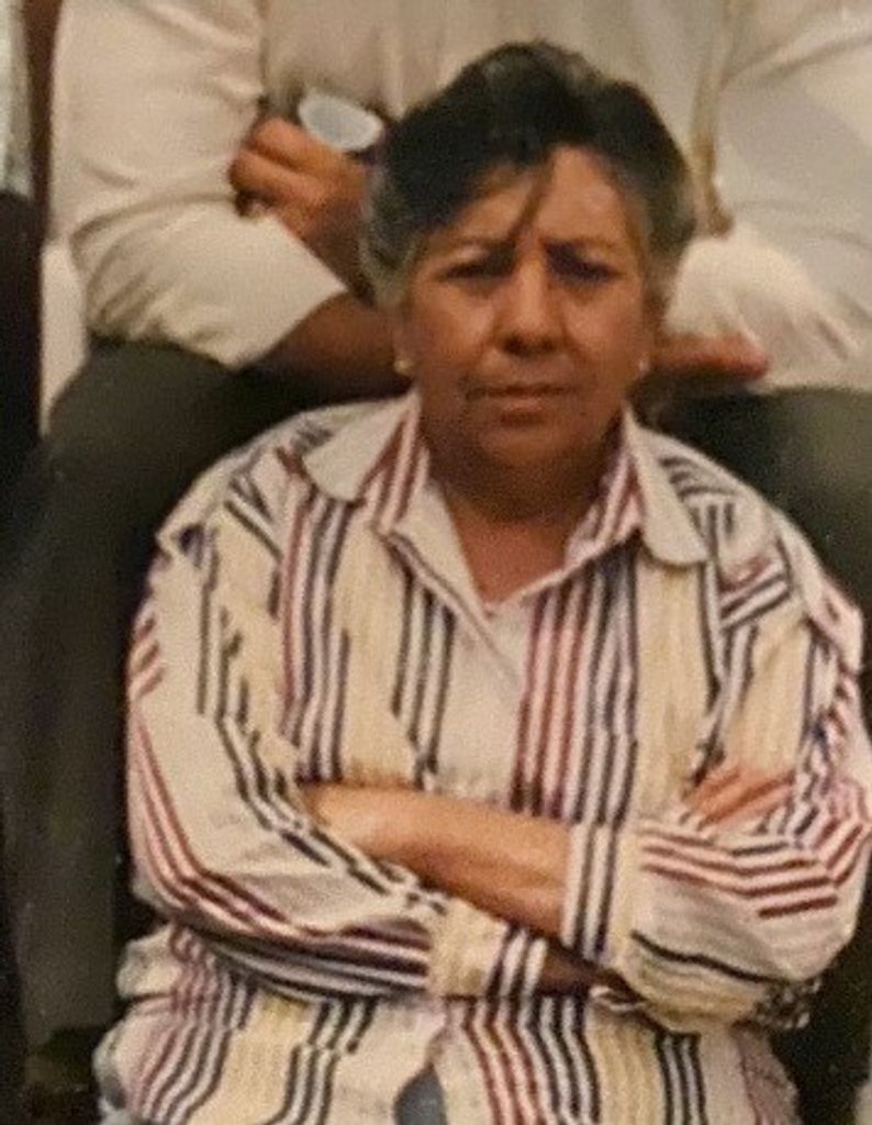 Frances Lopez (Chica)