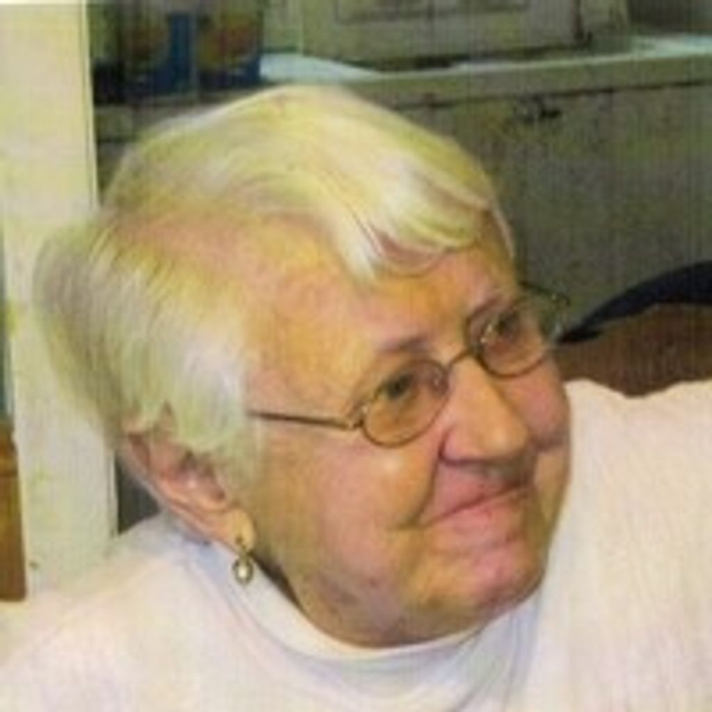 Daisy D Richards