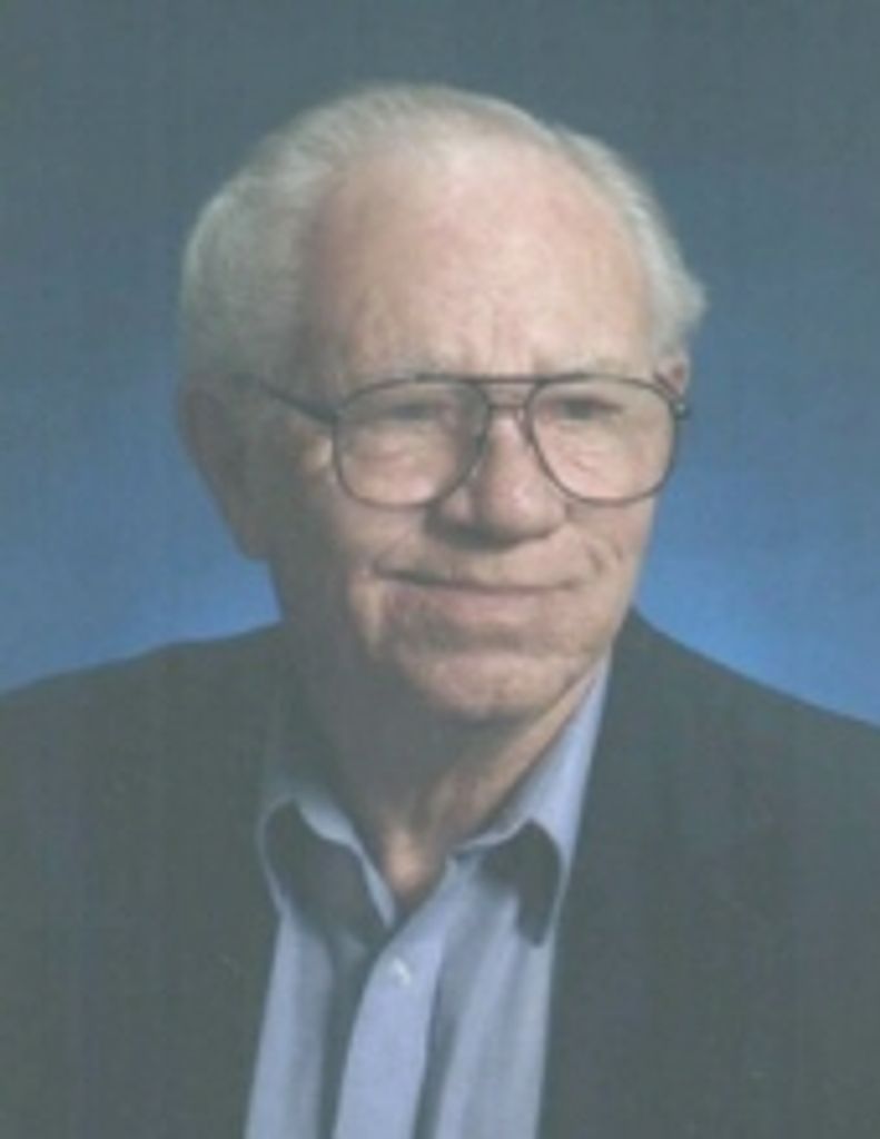 William  Earl Hennen Profile Photo