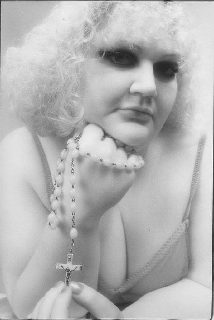 C. Gail "Tontileo Lipshitz" Hodges