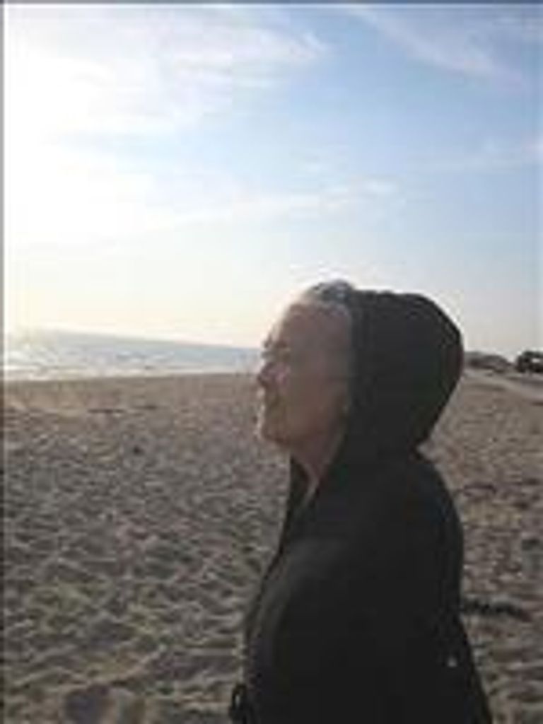 Elsie P. (Phillips) Carlson