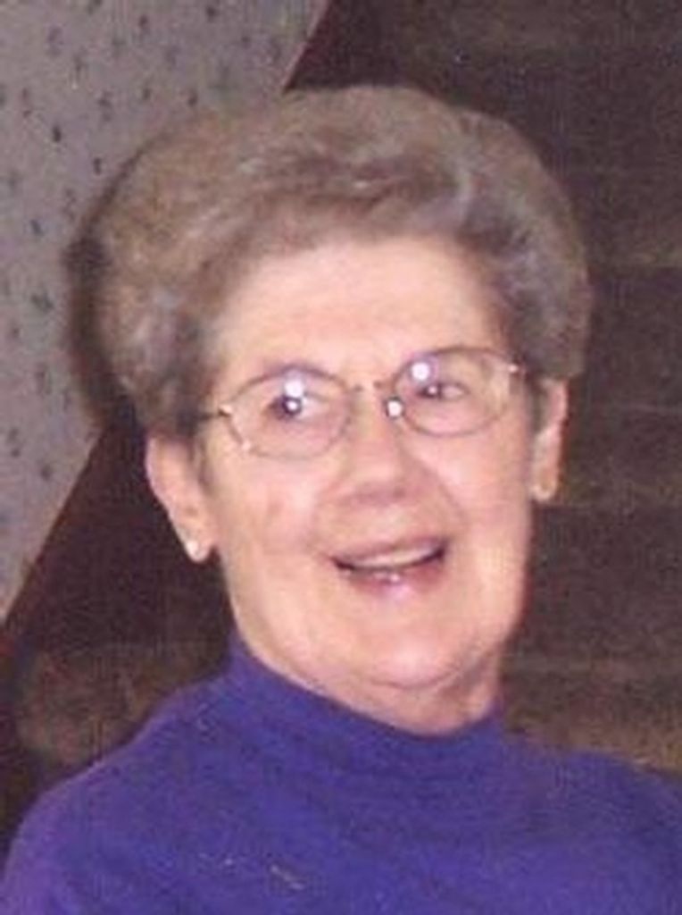 Dolores Marie Helle Profile Photo