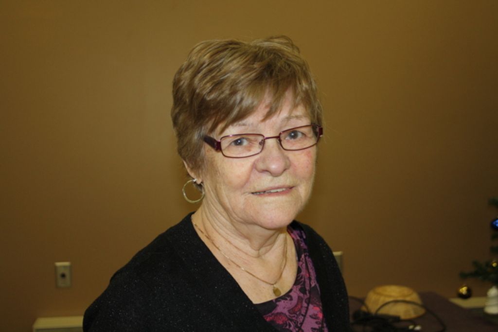 Sadie Viola Earle Profile Photo