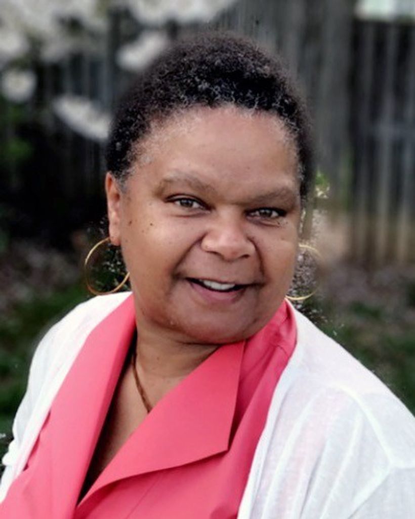 Della Marie Thomas Profile Photo