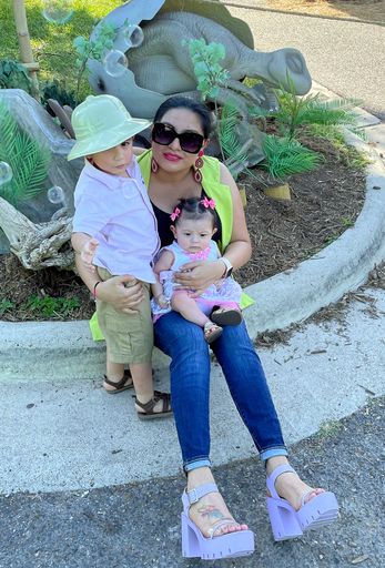 Karen Lizbeth Medellin photo gallery thumbnail 202 of 204