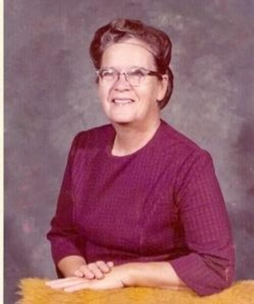 Evelene Janease Bond