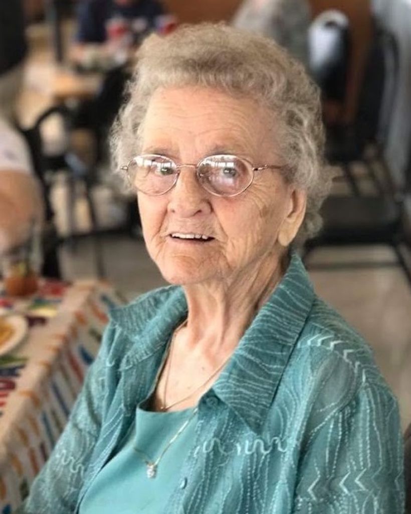 Carrie Belle Cobb Profile Photo