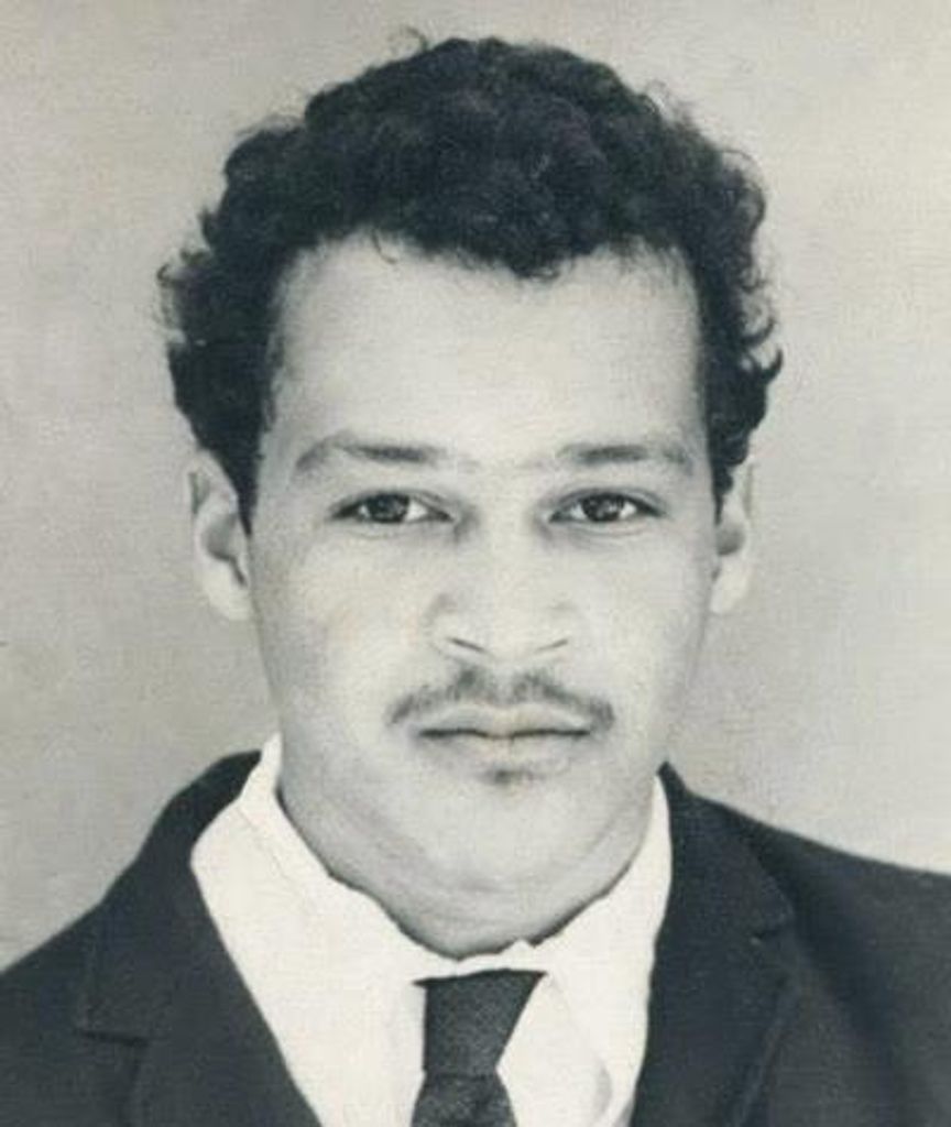 Francisco "Frank" Debarros