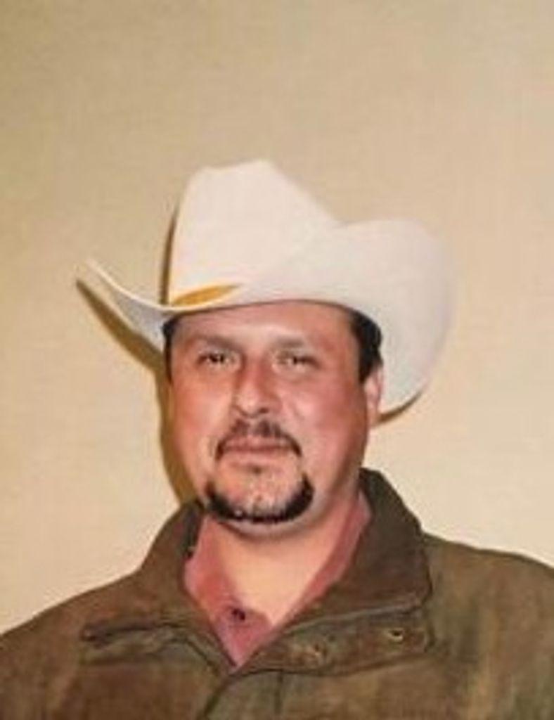 Rigoberto Flores Gomez