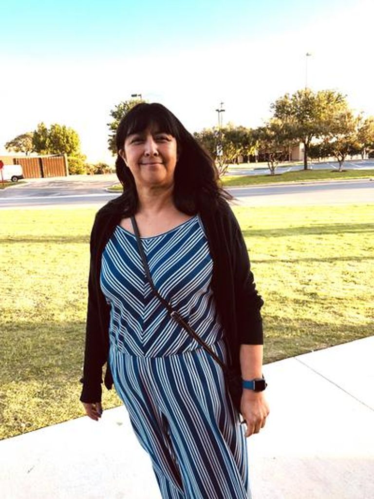 Luz Marie Requenes Profile Photo