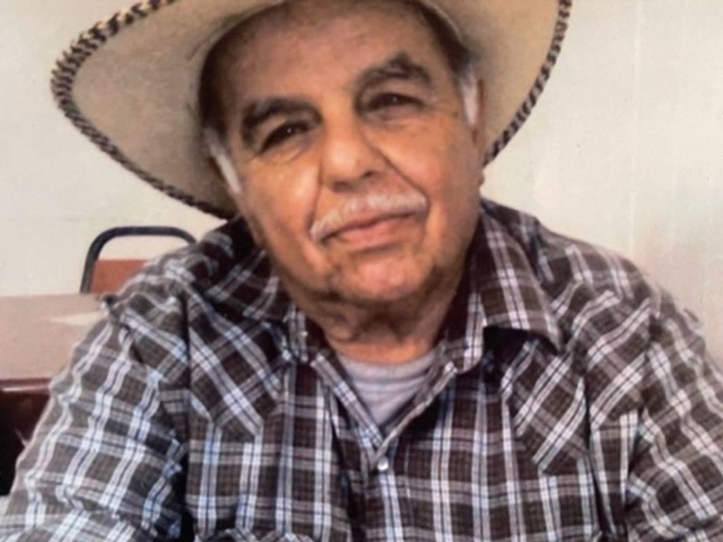 Jose Flores Profile Photo