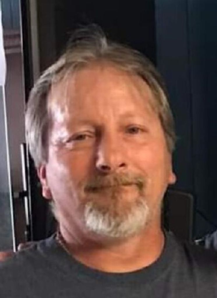 Roy "Bucky" Kenneth Crews Profile Photo