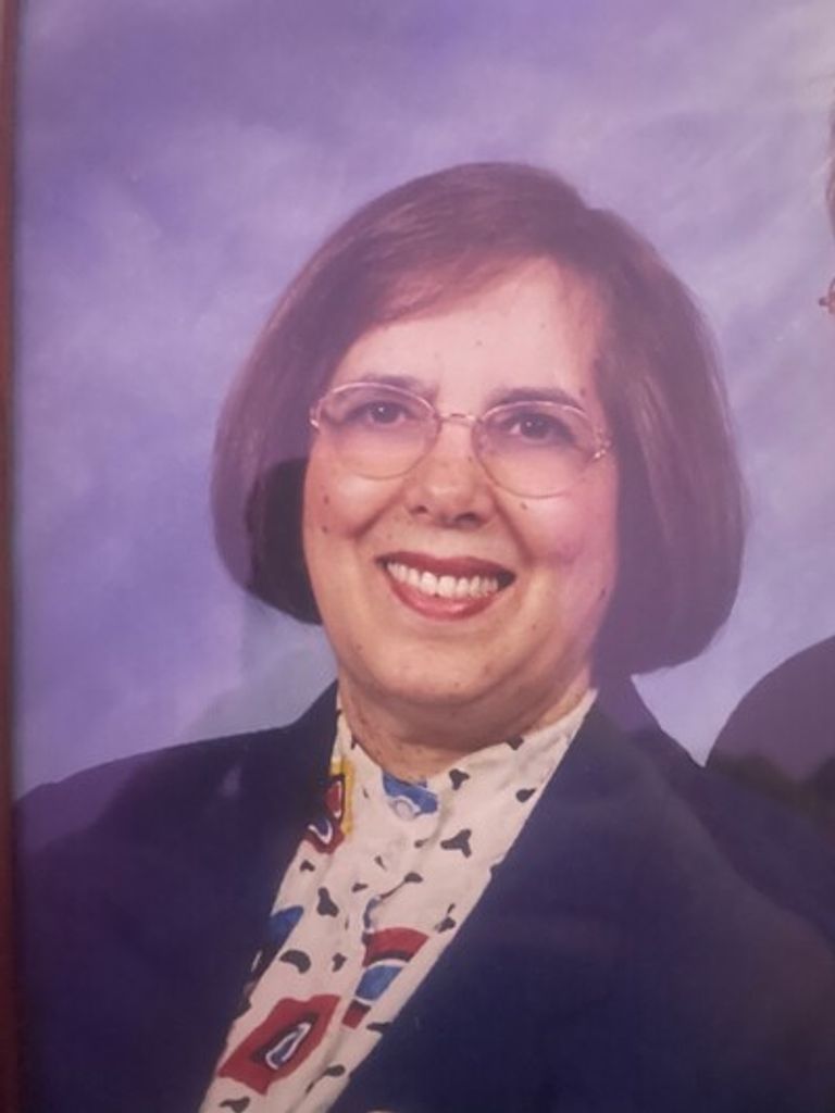 Mary Moniz Profile Photo