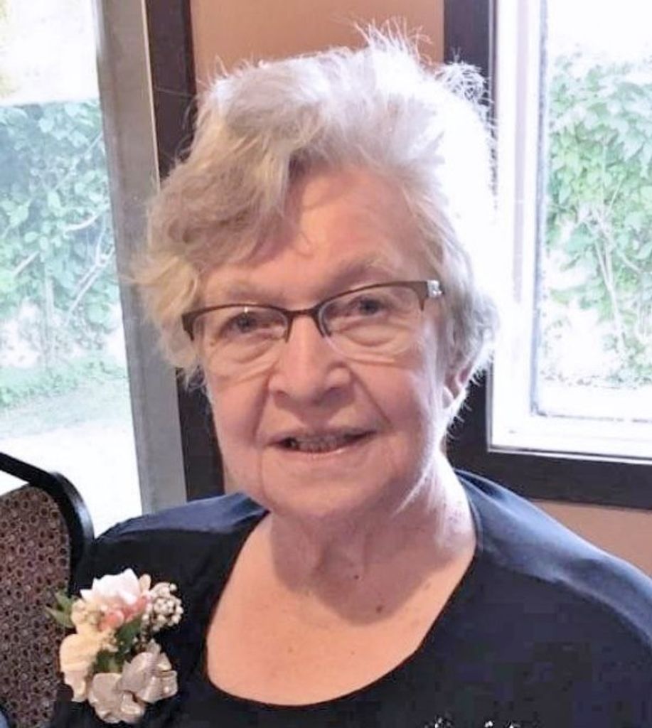 Helen Epp  (nee Hildebrand)