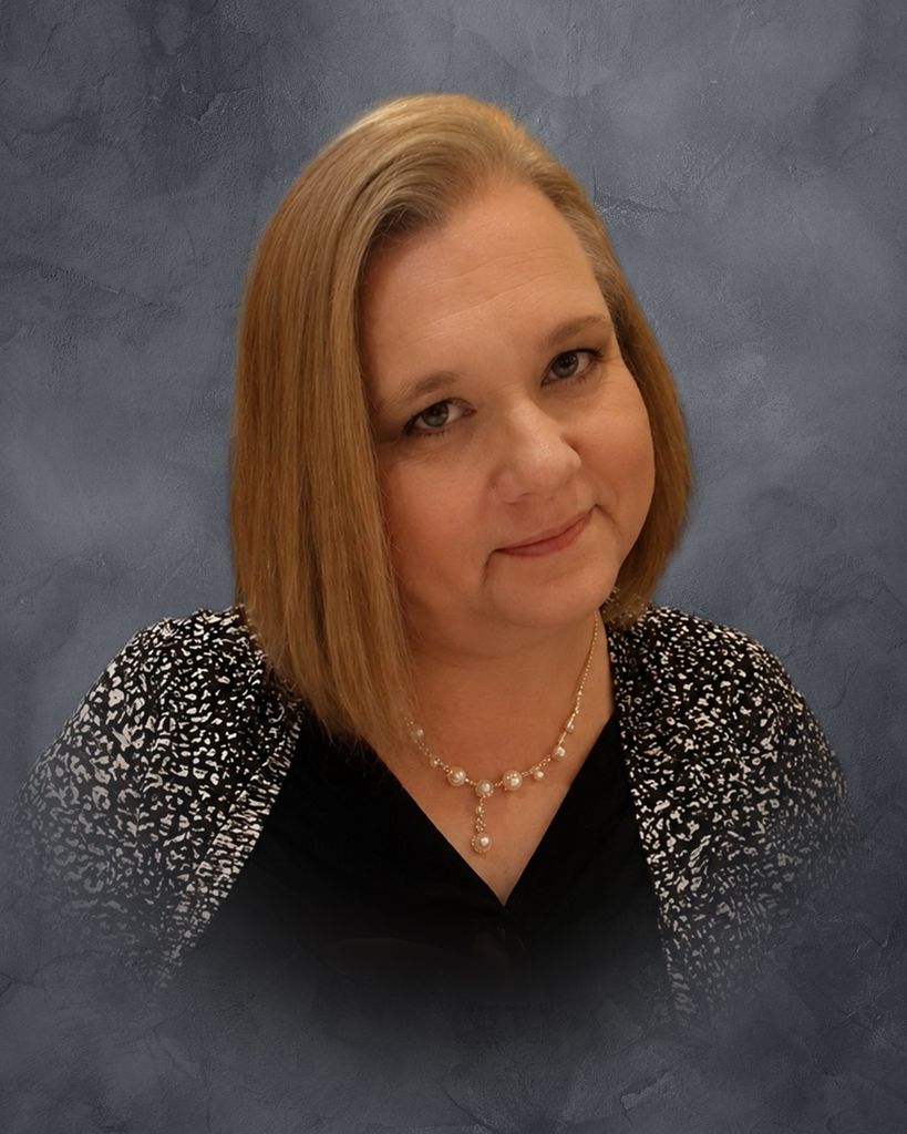 Amy Whittington Hall Profile Photo