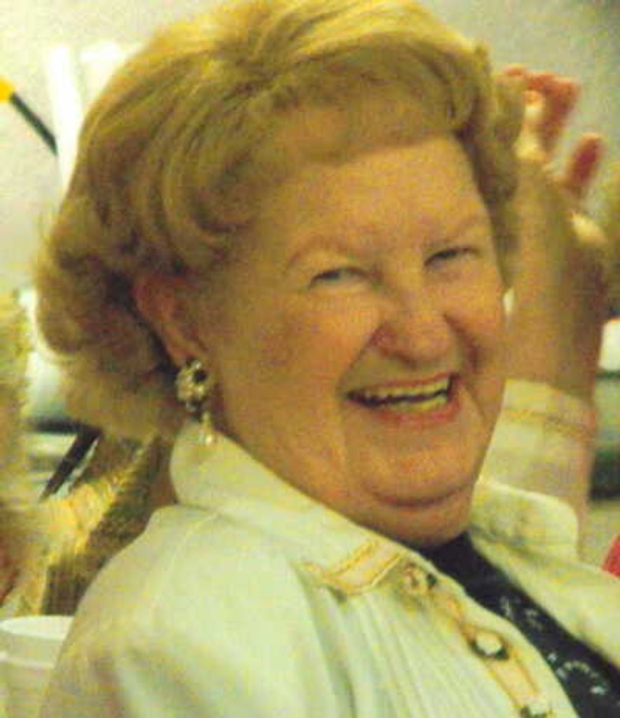 Lena Schell Profile Photo