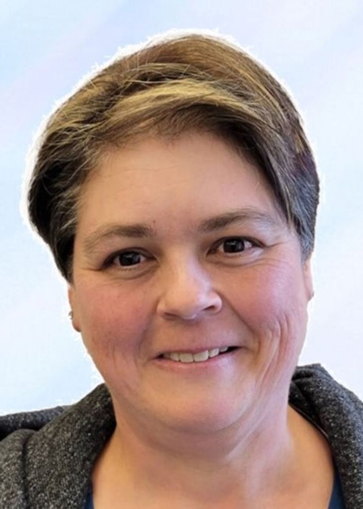 Erin J. Tiesi