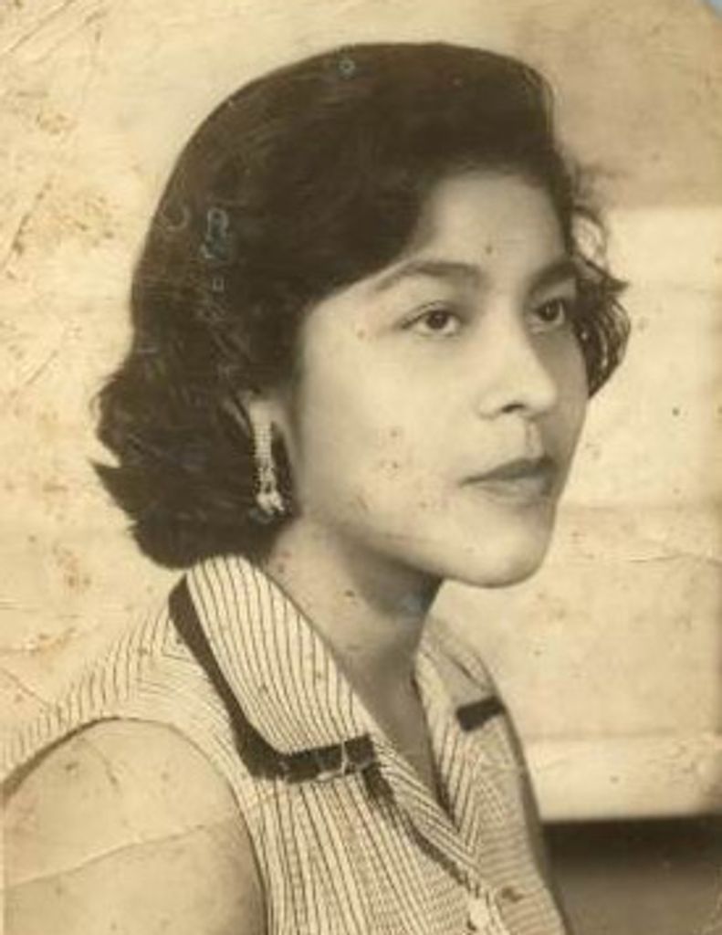 Matilde Flores