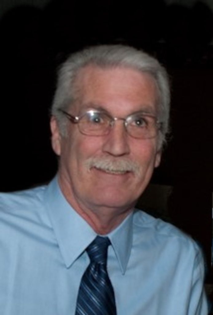 Robert William Burns, Jr. Profile Photo