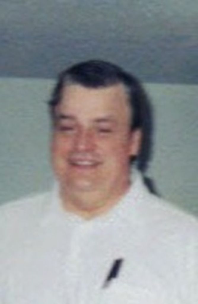 Robert G Turo