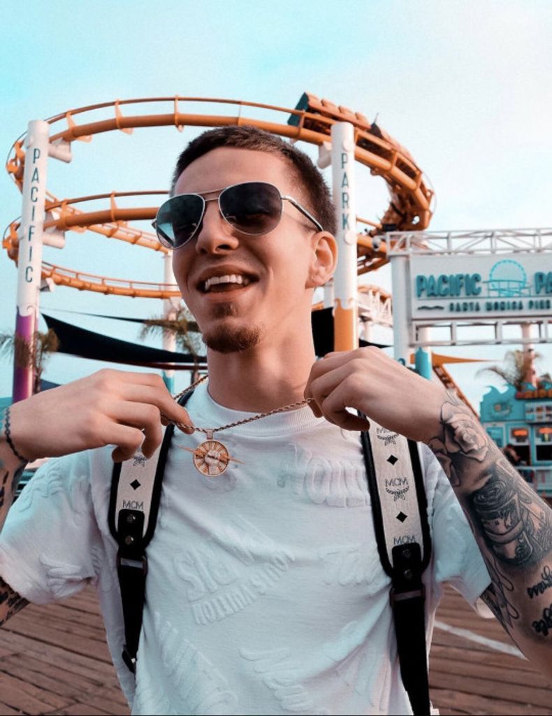 Zachary Blake Profile Photo