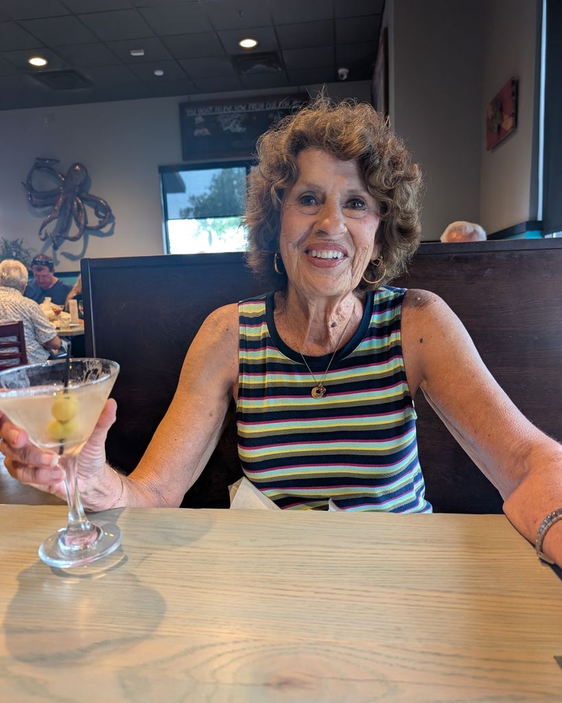 Joyce Trompeo Profile Photo