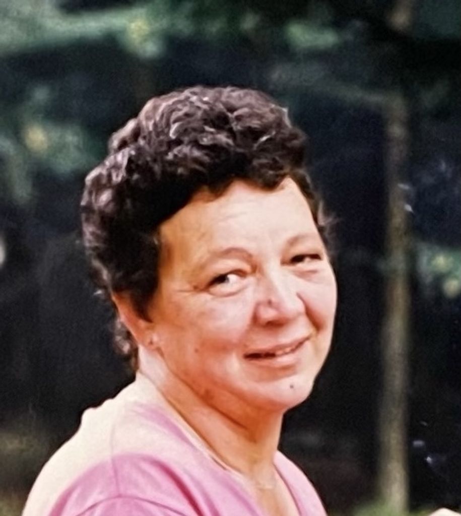 Lois Stiles