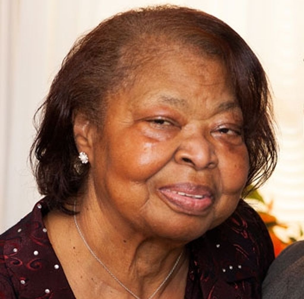 Annie Lewis
