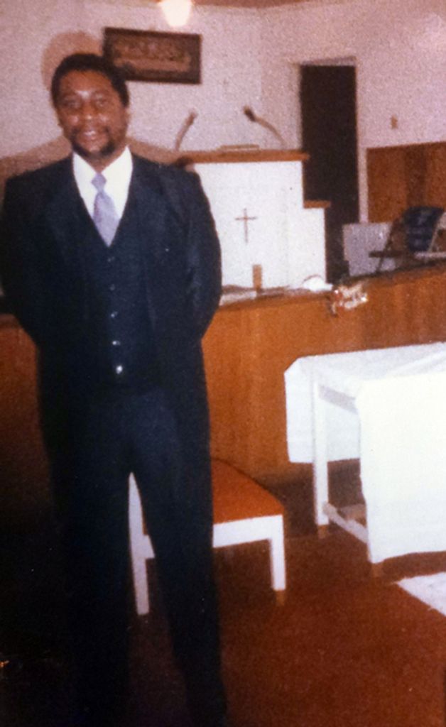 Kenneth Howard Tucker Profile Photo