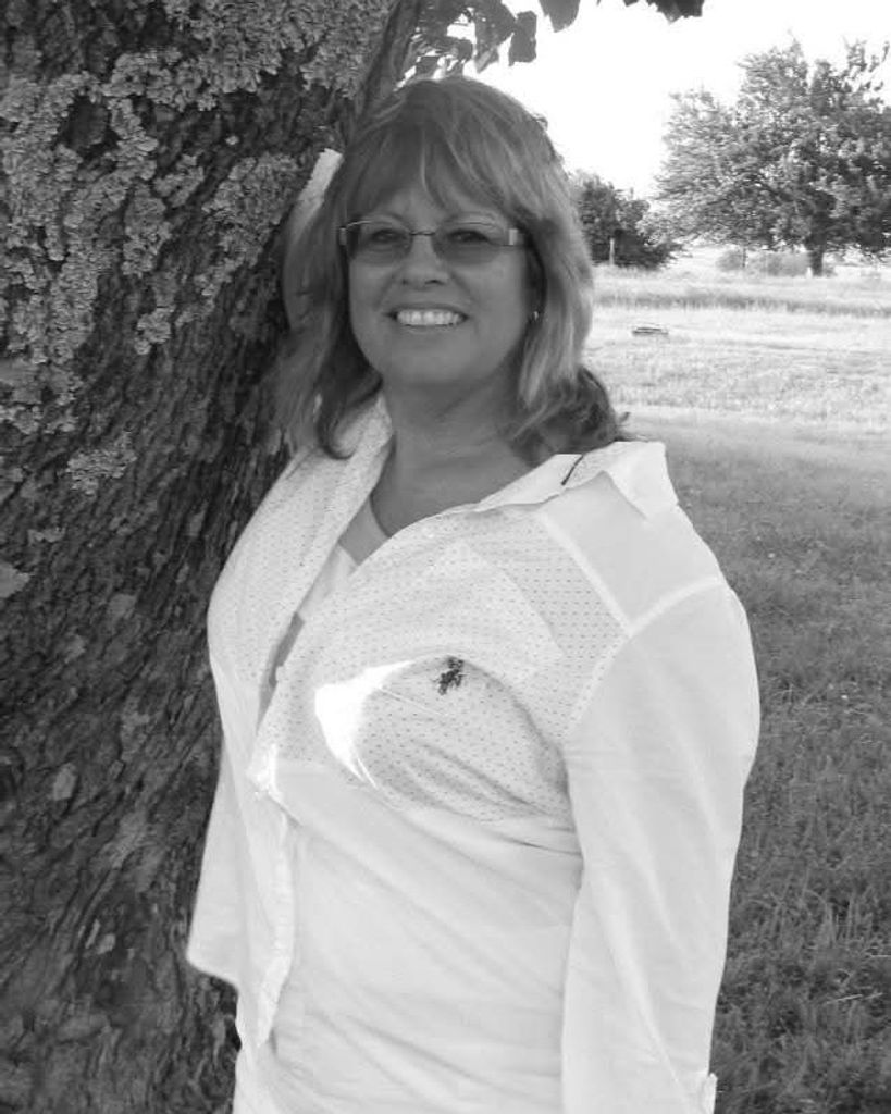 Louella Darlene Powless Profile Photo