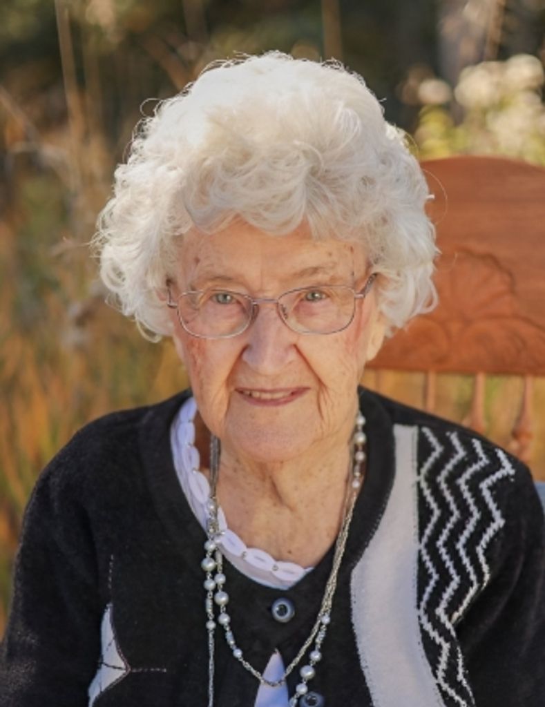 Gladys Muriel Mammel Profile Photo