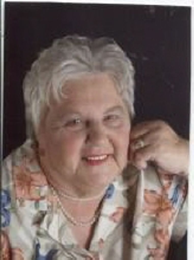 Wally Dolly Still Profile Photo