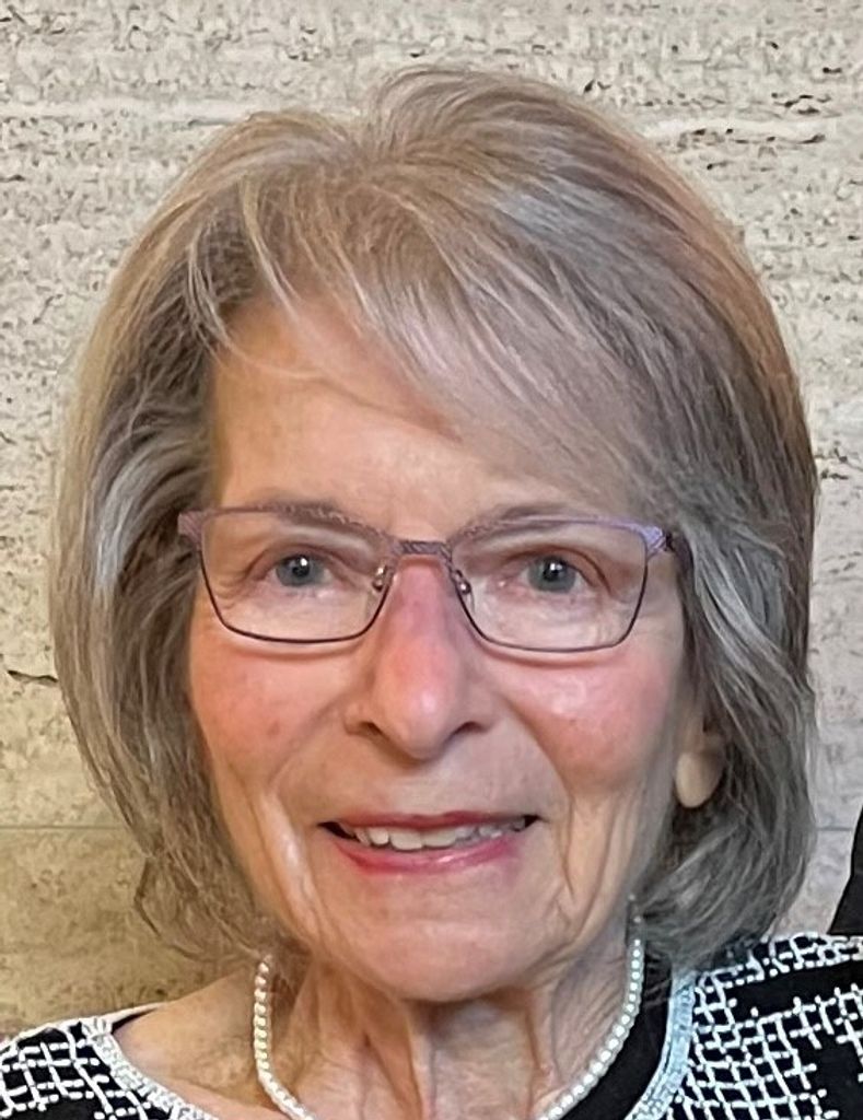Phyllis M. Elleen Profile Photo