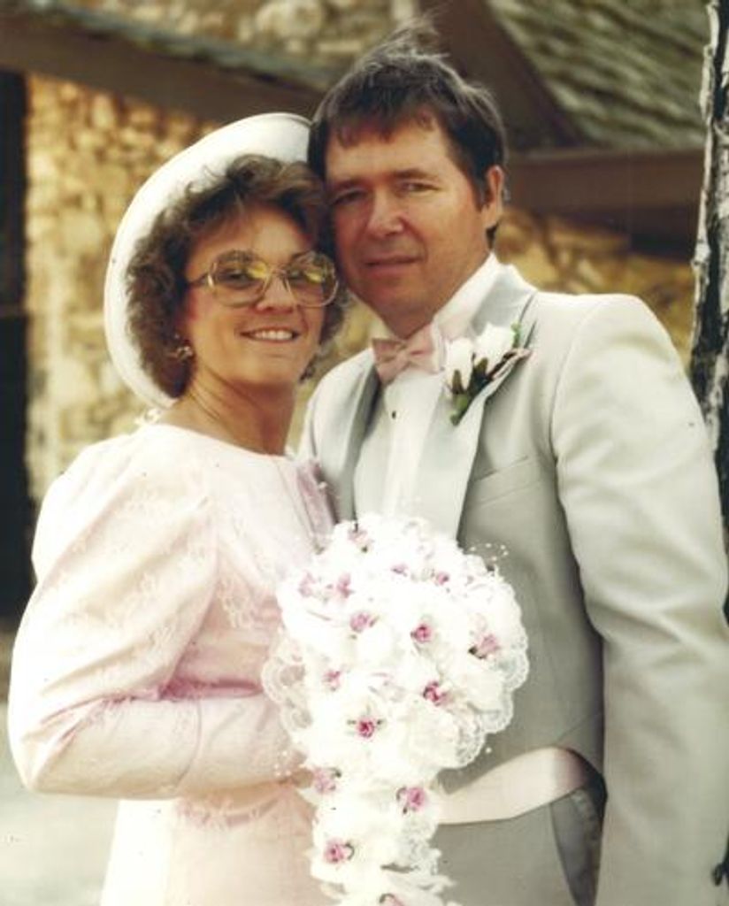Betsy Lou Dossman