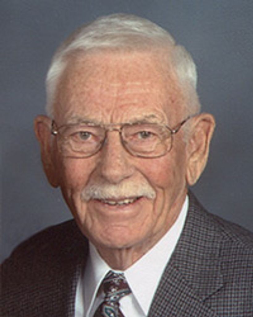 Richard (Dick) Ayre Lumsden Iii