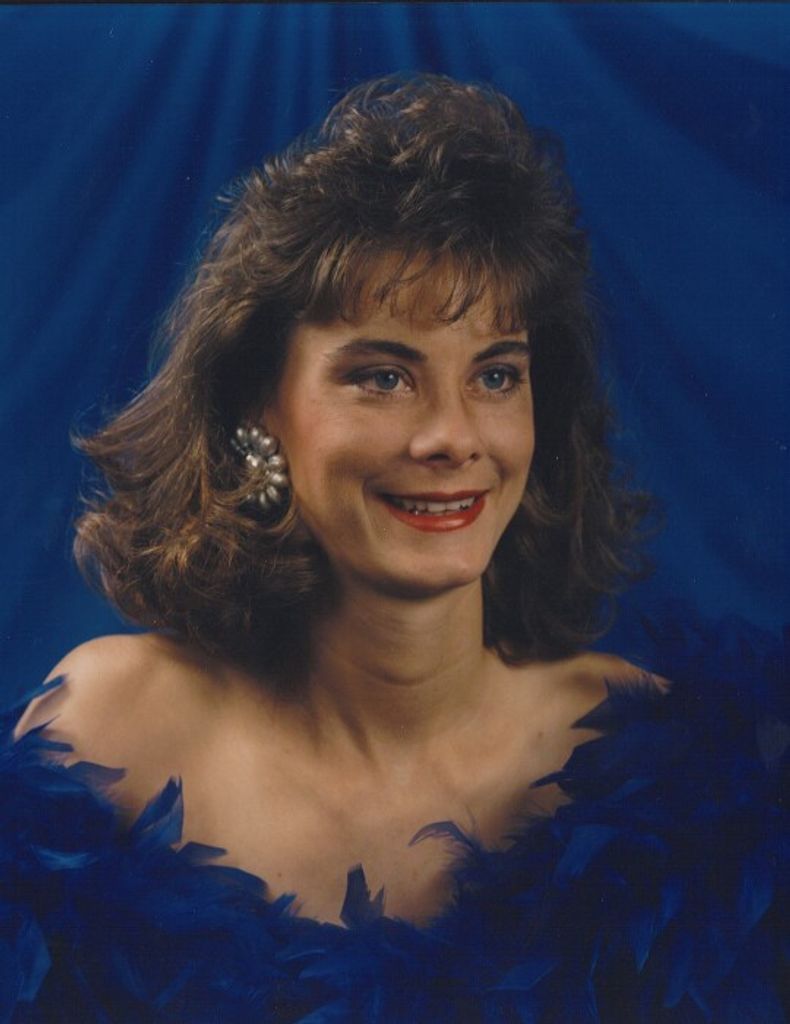 Lorri Renea (Galyan)  Overcash