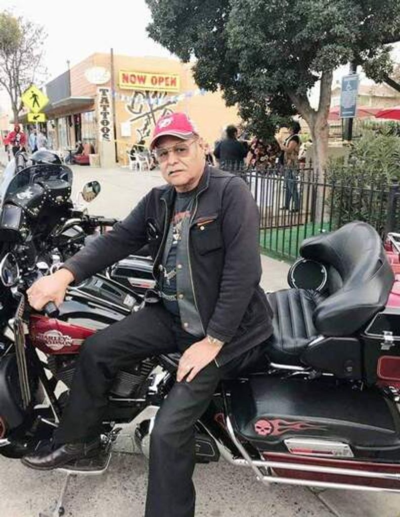 Longino "Gino" De La Cruz Sr. Profile Photo