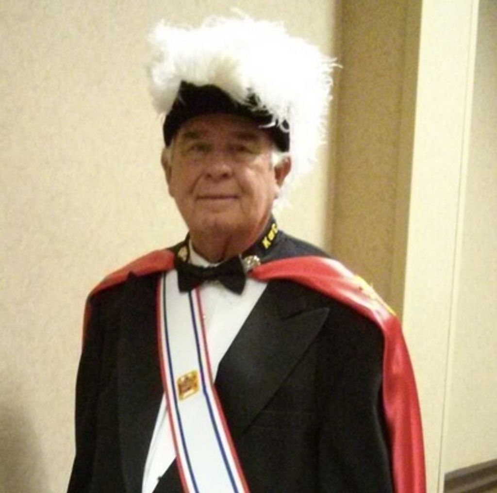 Kenneth E. Hathaway Profile Photo