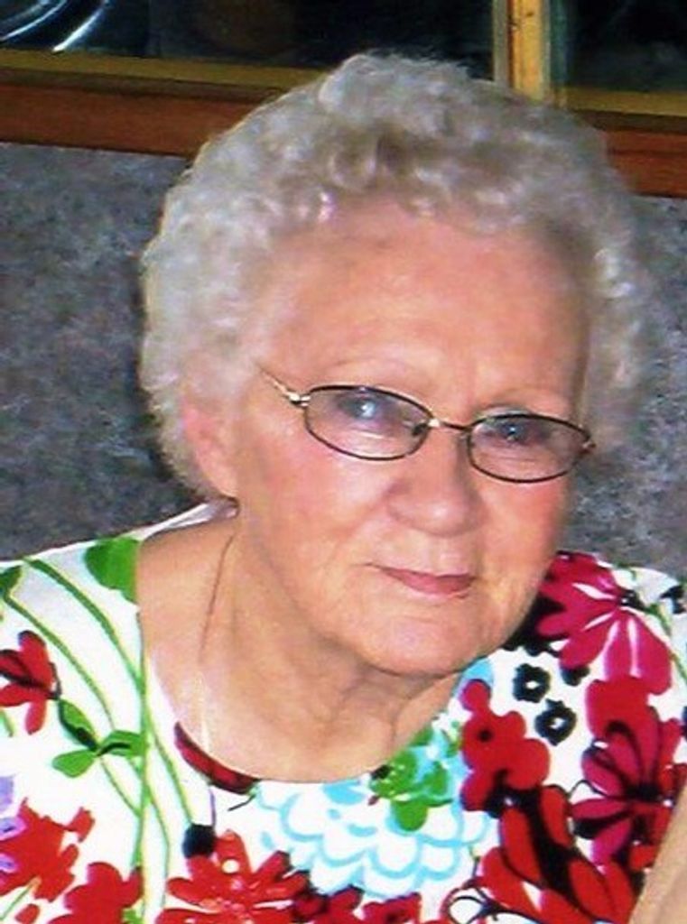 Edna Cecilea Paquette Profile Photo