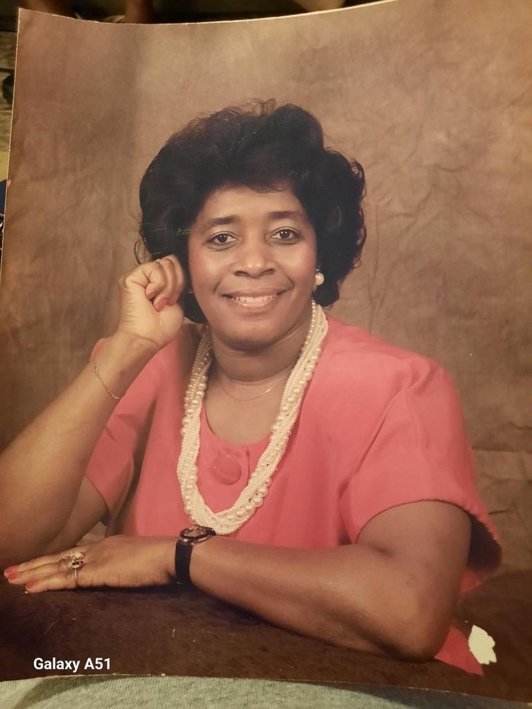 Dorothy Mae Edwards Profile Photo